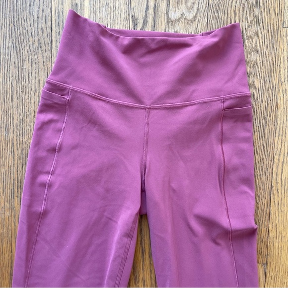 Athleta Transcend Stash Crop Straight Leg Leggings 533441 Multiple Sizes NWOT - Picture 3 of 9